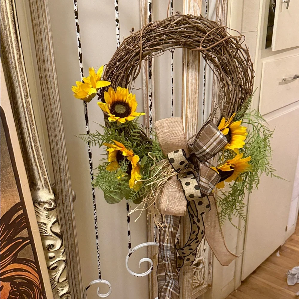 Sunflower Grapevine Wreath with Burlap Bow - Yellow